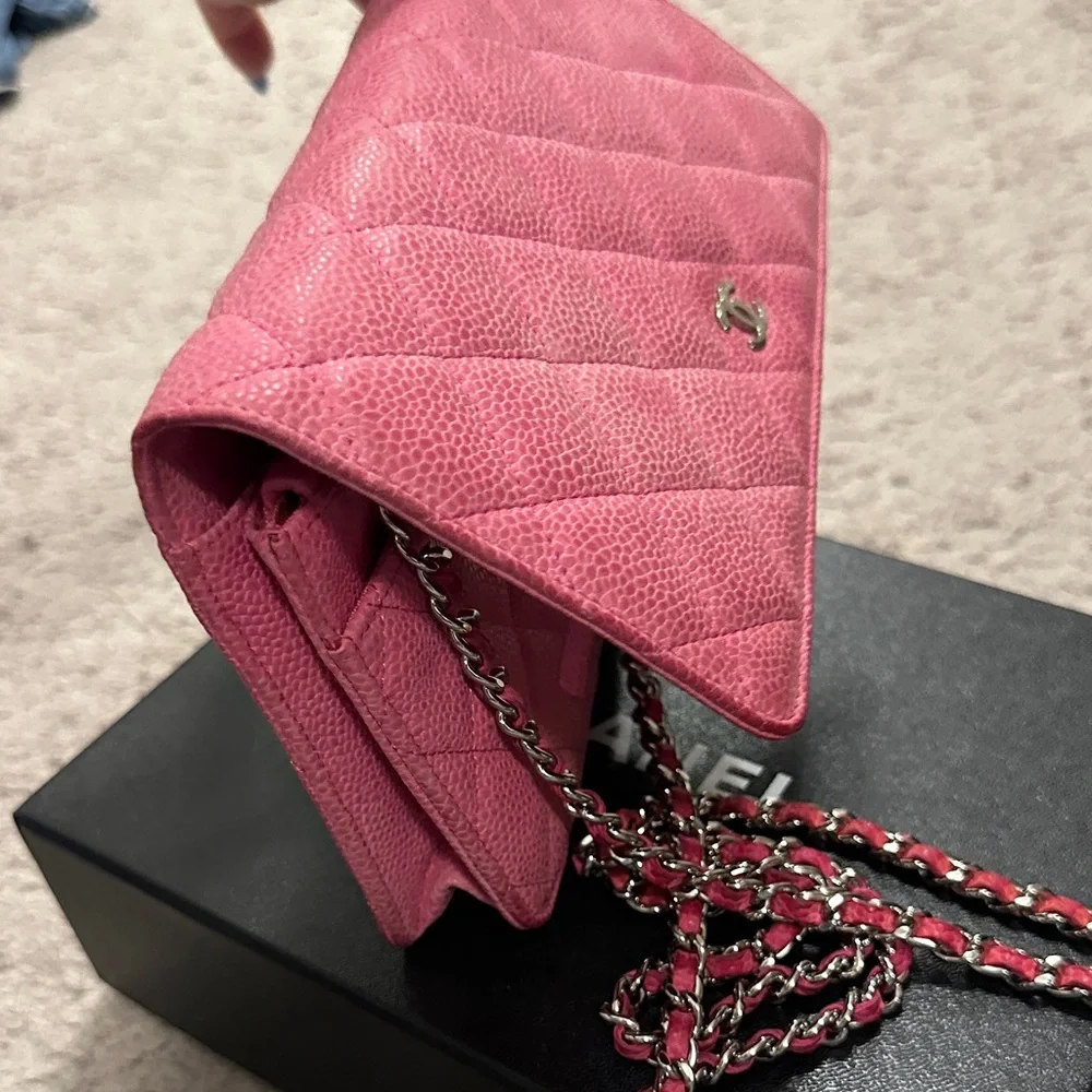 CHANEL Pink Quilted Caviar Leather Wallet with CC Turnlock